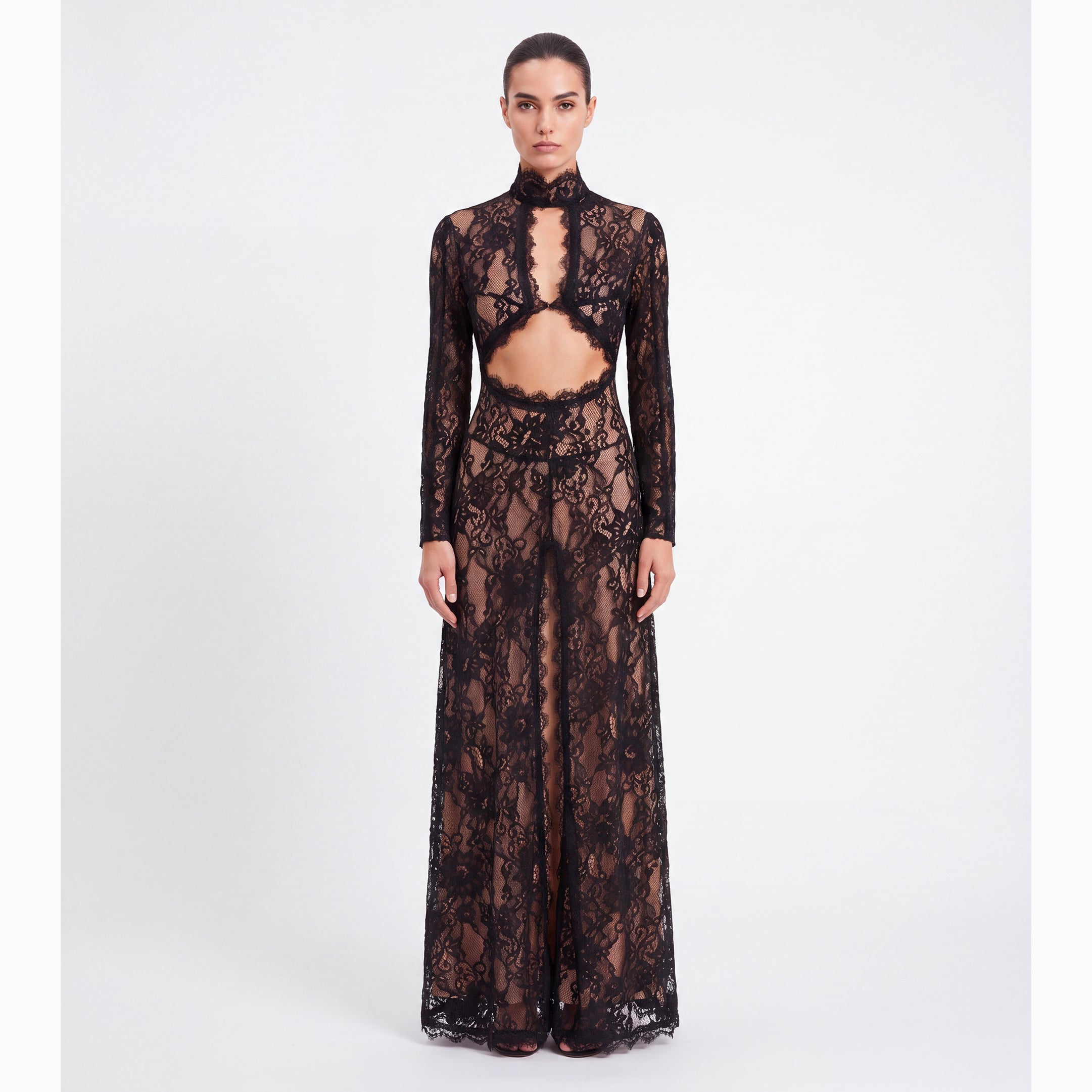 Abito lungo nero con cutouts in pizzo