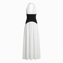 Abito lungo bianco con design a corsetto in mesh